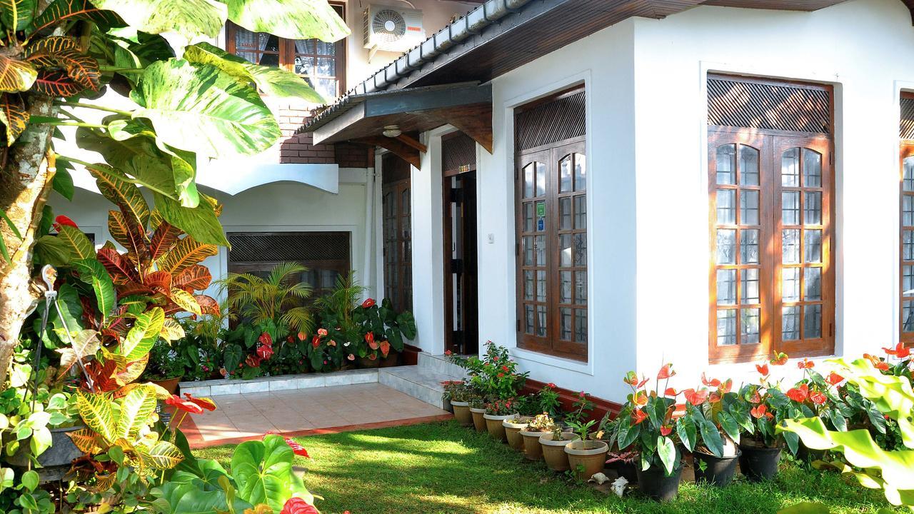 Kandy View Villa 외부 사진